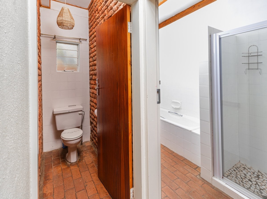 4 Bedroom Property for Sale in Ifafi North West